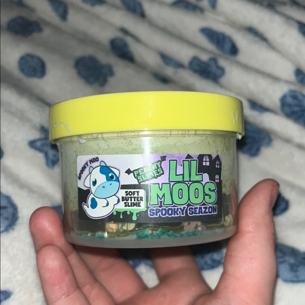 Lil Moos Soft Butter Slime with Yellow Lid